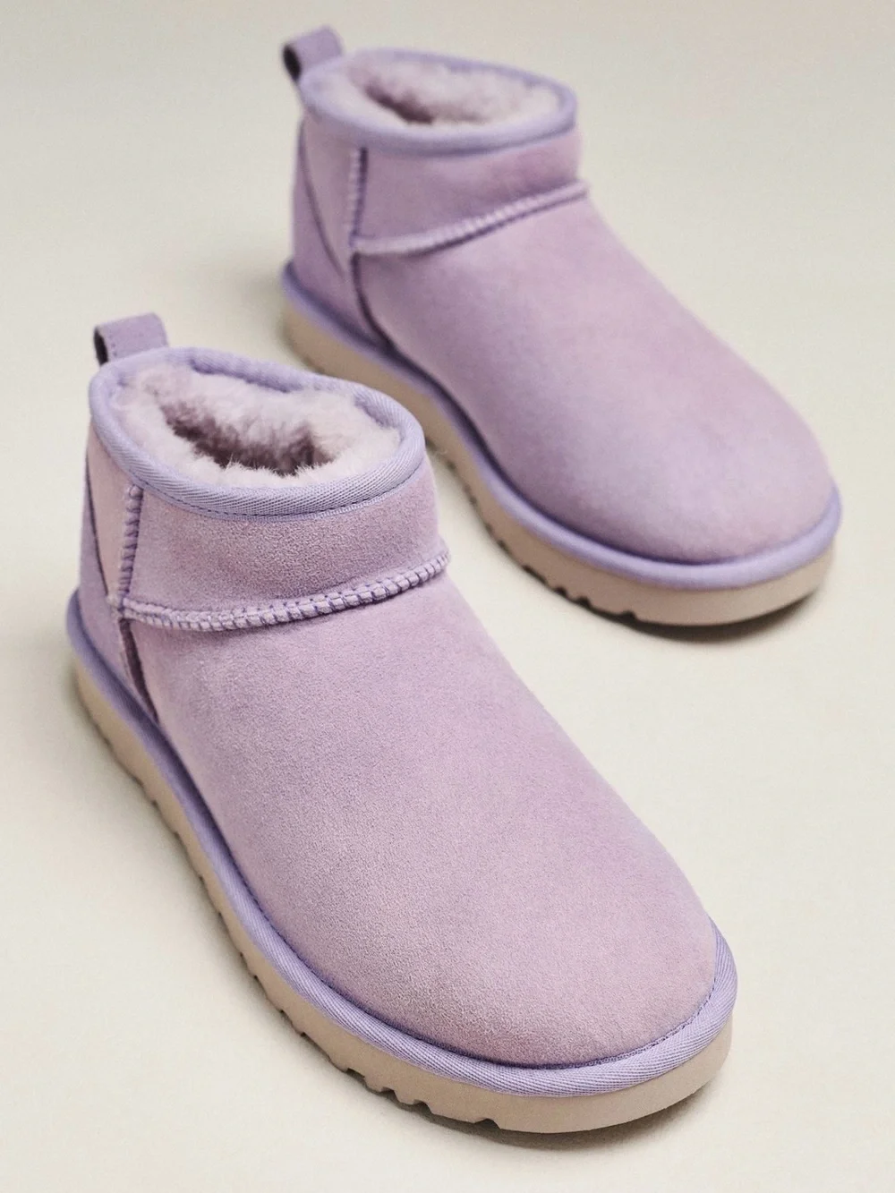 UGG Ultra Mini in warm lilac / lavender color NEW NWT in original box Size 10
